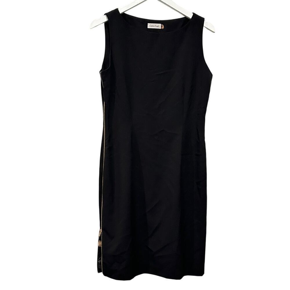 Calvin Klein Size 8 LBD Sleeveless Side Zip Mini Sheath Dress Black Career Work